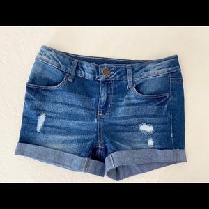 “Kohl’s” denim shorts